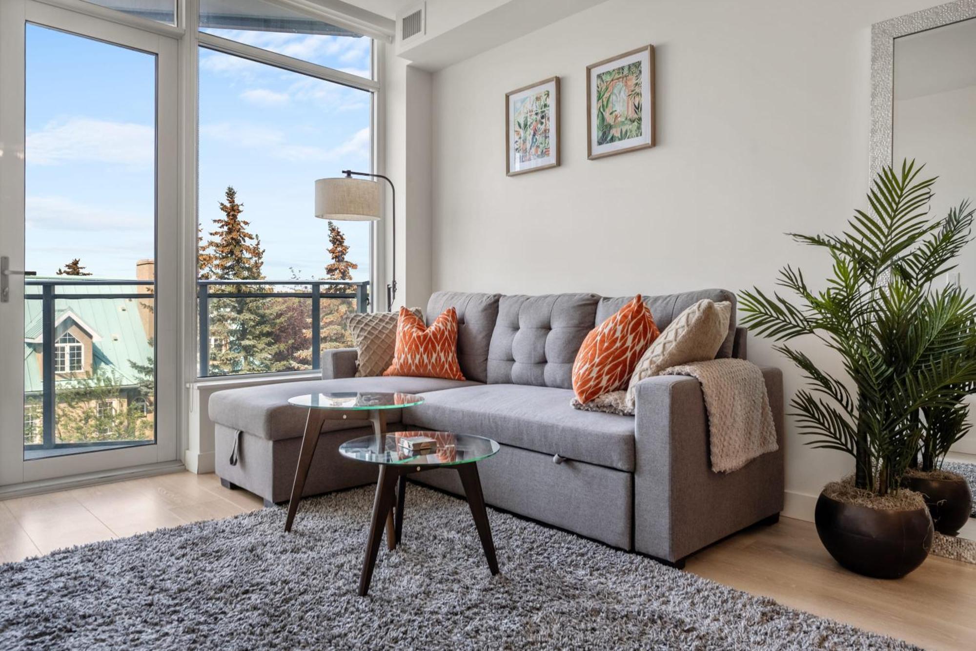 Guest Favorite Riverside Retreat- Walking Trails, Downtown Near Stampede! Free Banff Pass, Wine, Gym, Parking! YYC Exterior foto